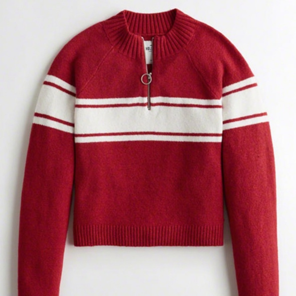 Red and white Women's Hollister Cropped Half-Zip Sweaters